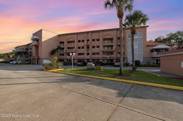 $510,000 | 343 North Tropical Trail, Unit 404, Merritt Island, FL 32953