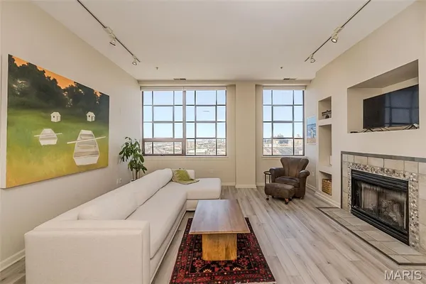 $399,000 | 400 South 14th Street, Unit 1218, St. Louis, MO 63103