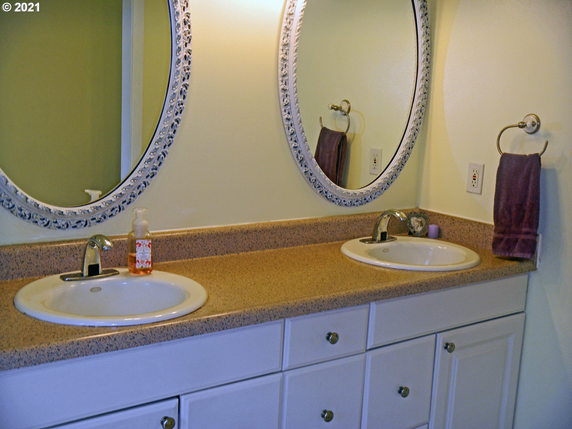 14865 Northwest Ridgetop Court Beaverton, OR 97006 - Photo 16 of 30