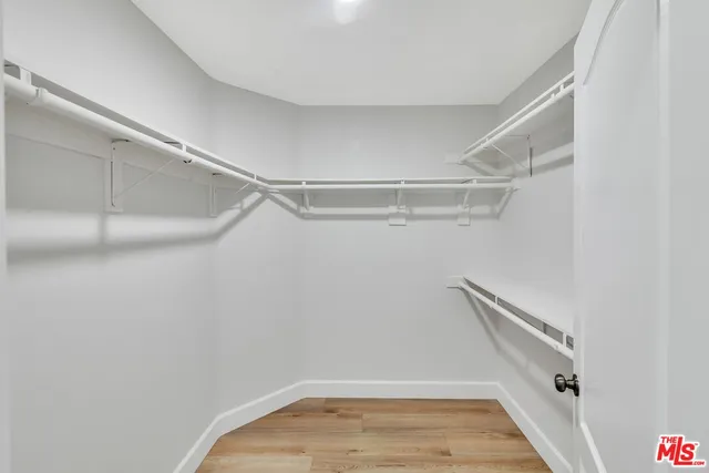 $3,795 | 4477 Woodman Avenue, Unit 207, Sherman Oaks, CA 91423