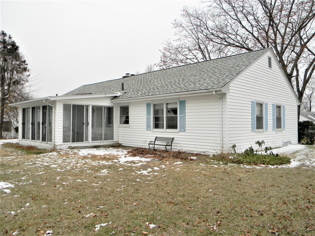 78 Tatham Hill Road West Springfield, MA 01089 - Photo 3 of 22 Gallery Image 3