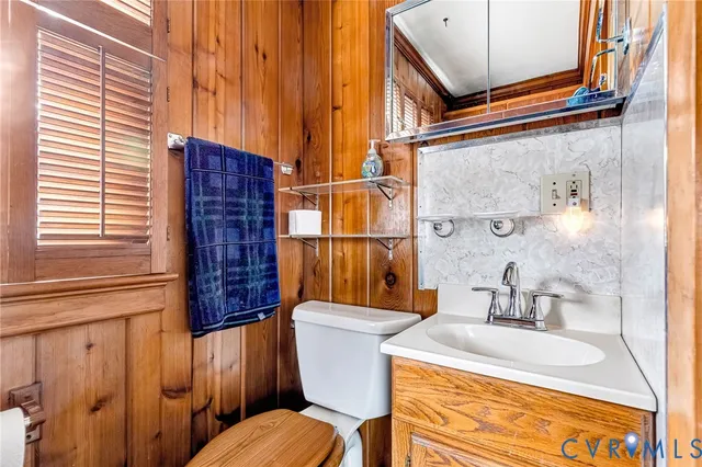 $329,900 | 14 Medlock Road, Sandston, VA 23150