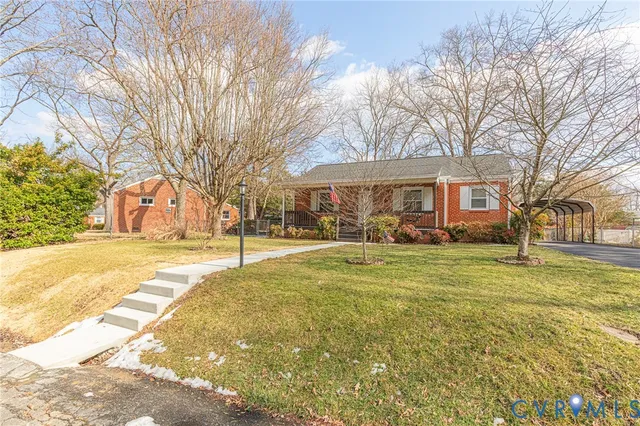 $329,900 | 14 Medlock Road, Sandston, VA 23150