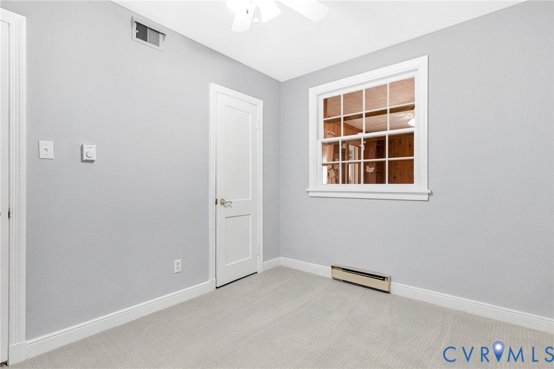 14 Medlock Road Sandston, VA 23150 - Photo 21 of 38 Bedroom 3