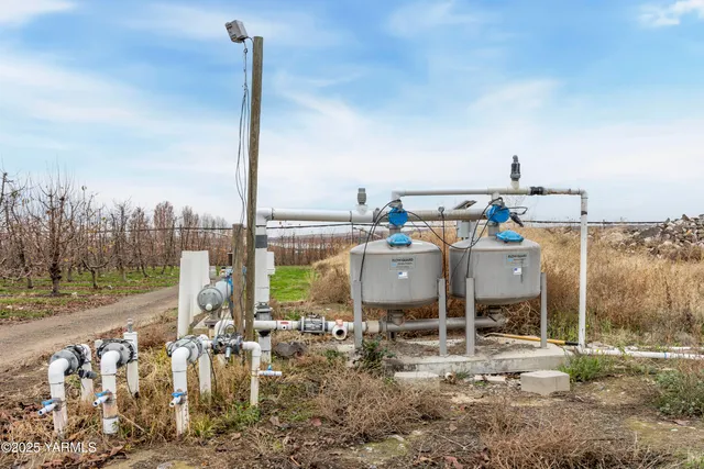 a view of an ocean and beach
