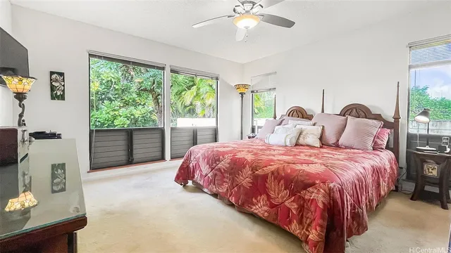 $1,499,000 | 98-1421 Onikiniki Place, Unit 5, Aiea, HI 96701