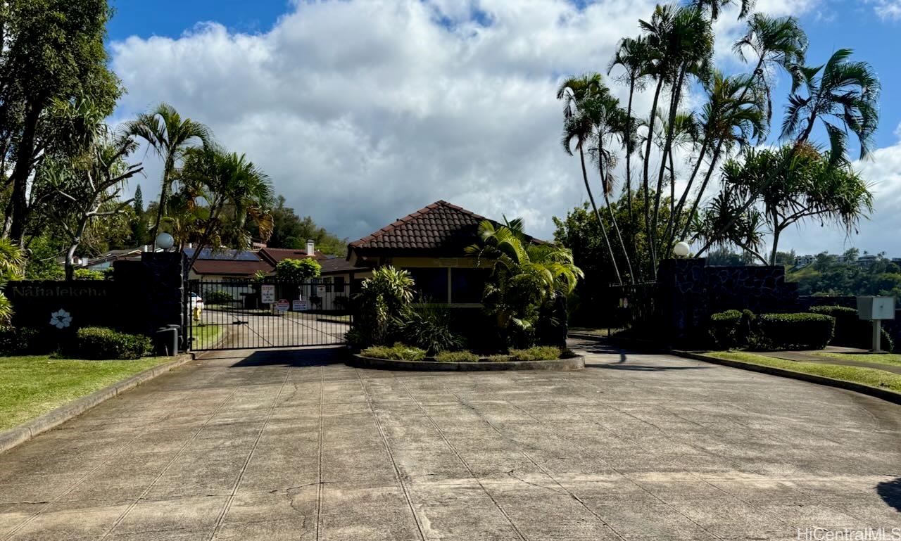 98-1421 Onikiniki Place, Unit 5 Aiea, HI 96701 - Photo 23 of 23 a view of outdoor space and yard
