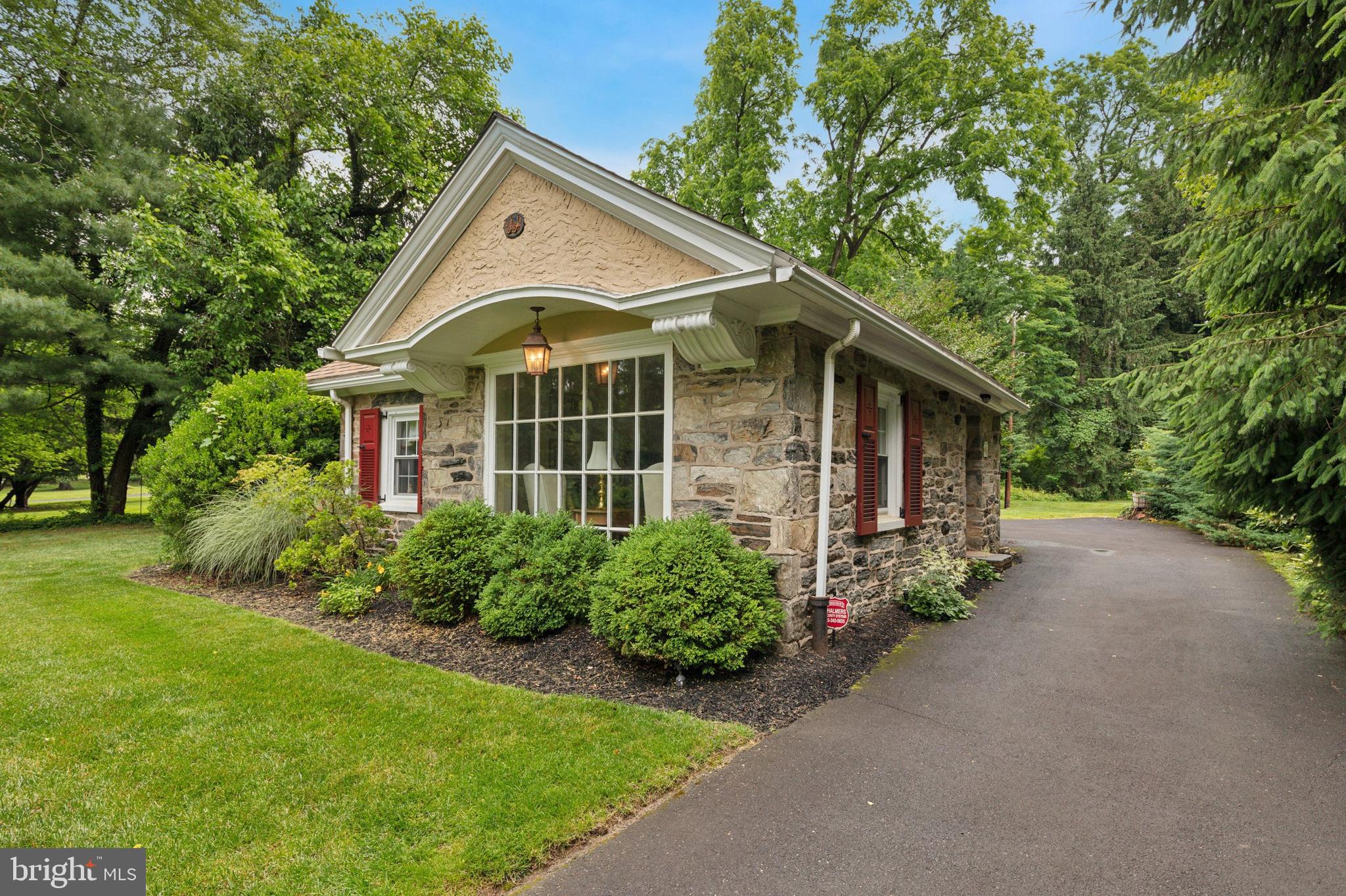 1445 Robinhood Road Jenkintown, PA 19046 - Photo 23 of 23 Side view
