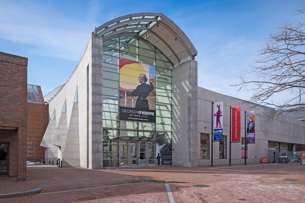85 Bridge Street, Unit 3 Salem, MA 01970 - Photo 29 of 31 a view of a brick building with many windows