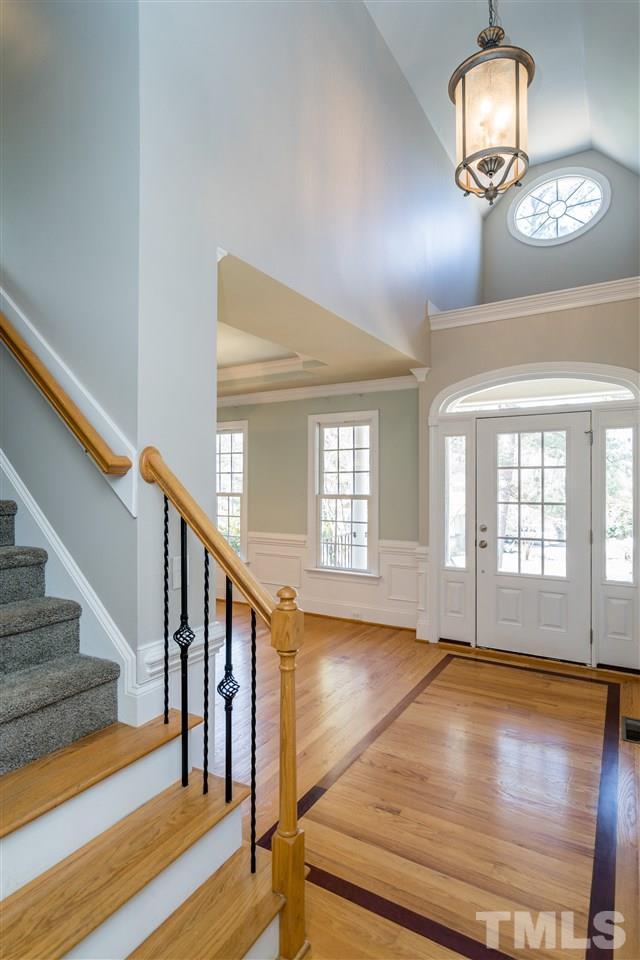 412 Hillcrest Road Apex, NC 27502 - Photo 3 of 30 Gallery Image 3
