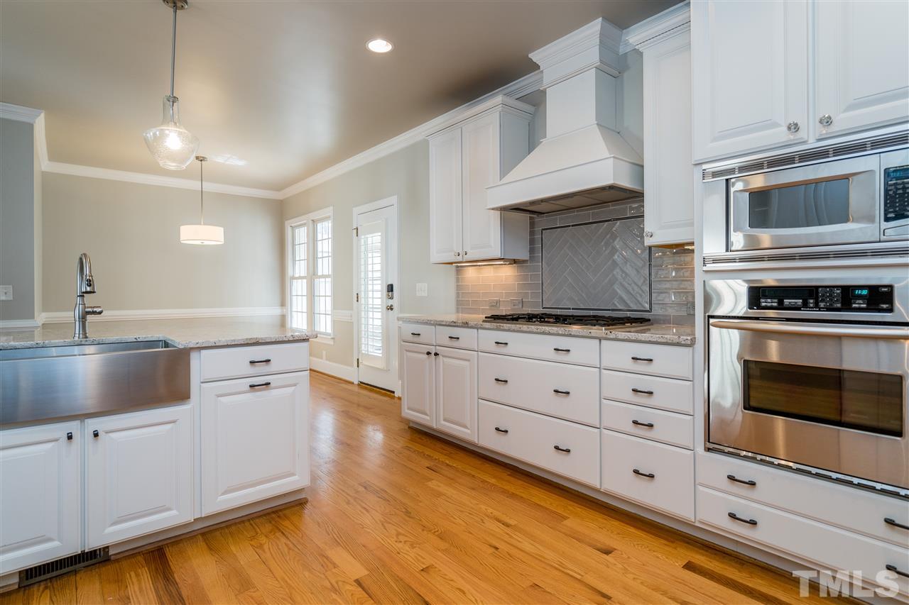 412 Hillcrest Road Apex, NC 27502 - Photo 8 of 30 Gallery Image 8