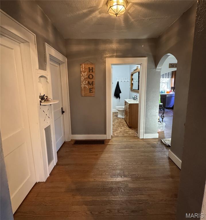 229 Light Street Chester, IL 62233 - Photo 13 of 38