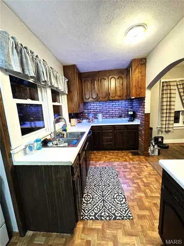 $165,000 | 229 Light Street, Chester, IL 62233