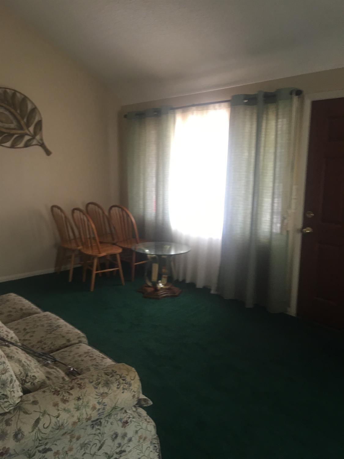 5628 Lawrence Road Cincinnati, OH 45248 - Photo 7 of 38