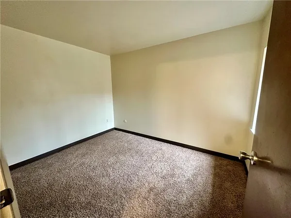 $1,100 | 200 Electric Avenue, Unit A8, East Pittsburgh, PA 15112