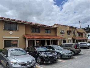 $2,300 | 2780 West 61st Street, Unit 104, Hialeah, FL 33016