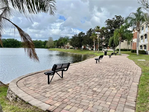 $249,900 | 1939 Summer Club Drive, Unit 315, Oviedo, FL 32765