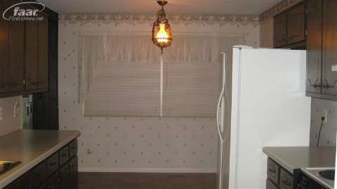 6206 Kings Scepter Road Grand Blanc, MI 48439 - Photo 13 of 29 20384944-12.JPG