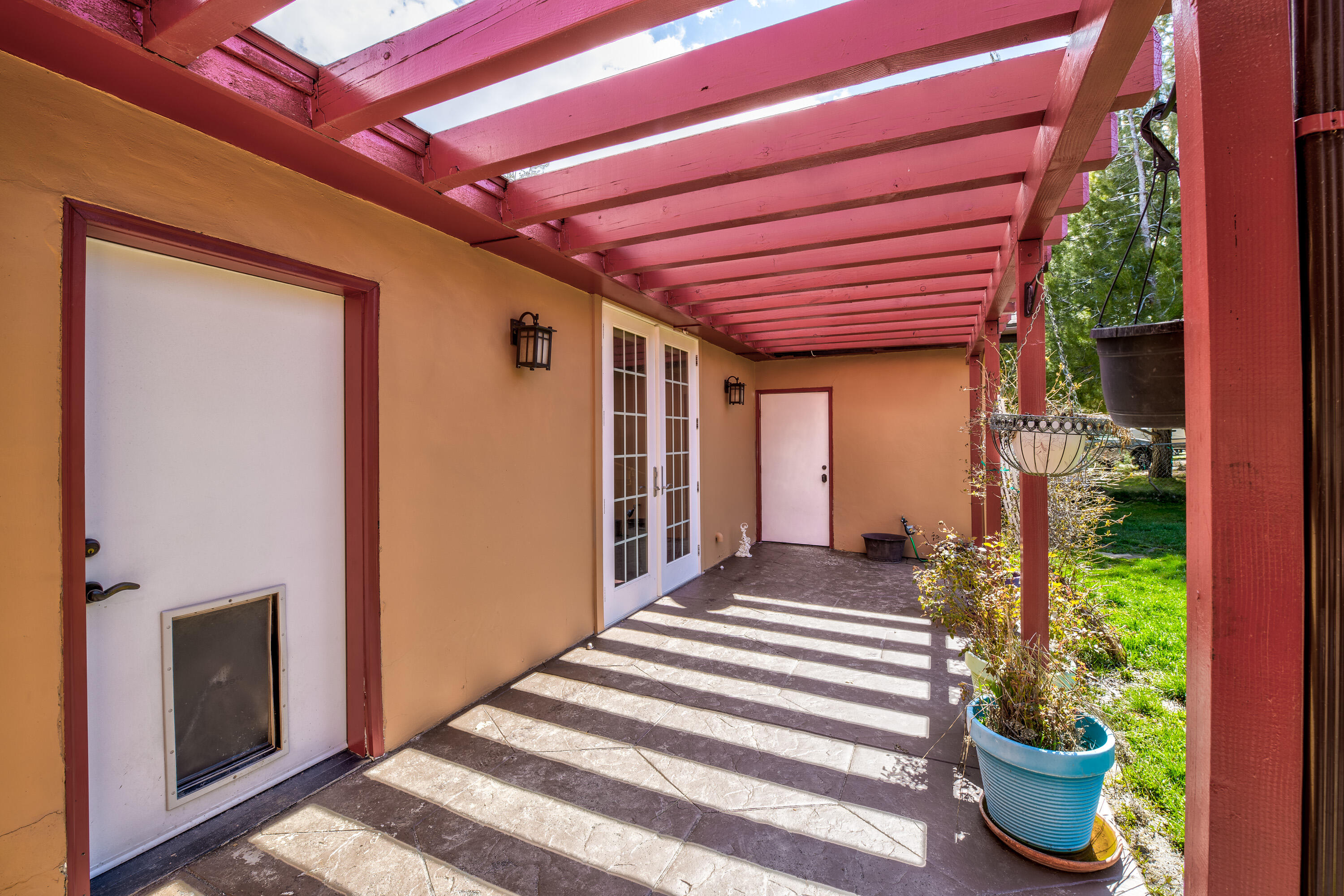59985 Hop Patch Spring Road Mountain Center, CA 92561 - Photo 43 of 63 a front view of a house with a porch