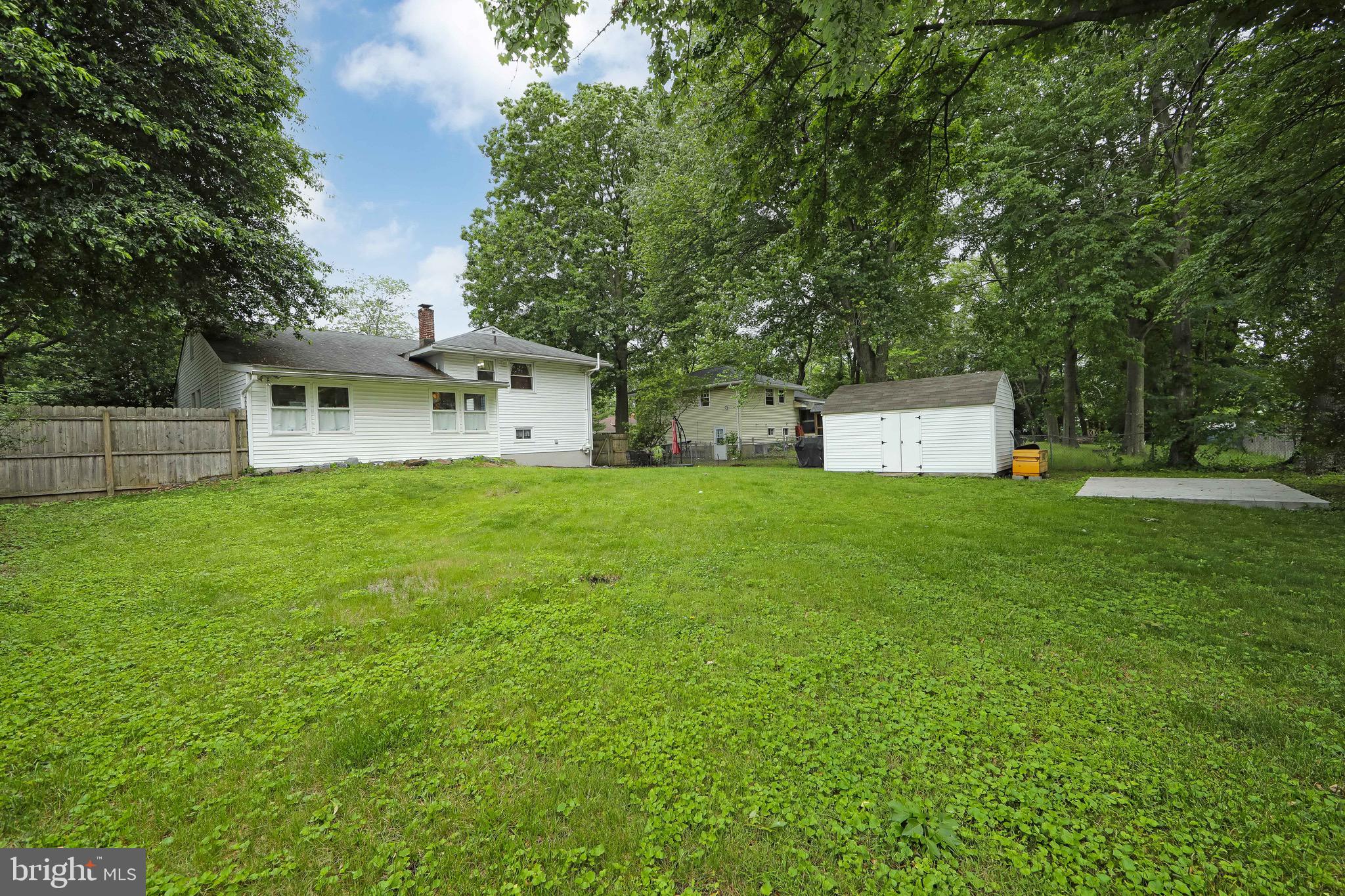 421 Yorkshire Road Cherry Hill, NJ 08034 - Photo 37 of 38 a house view with a garden space