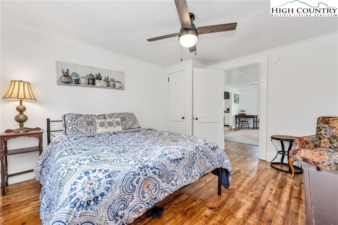 609 West Main Street Jefferson, NC 28640 - Photo 27 of 45