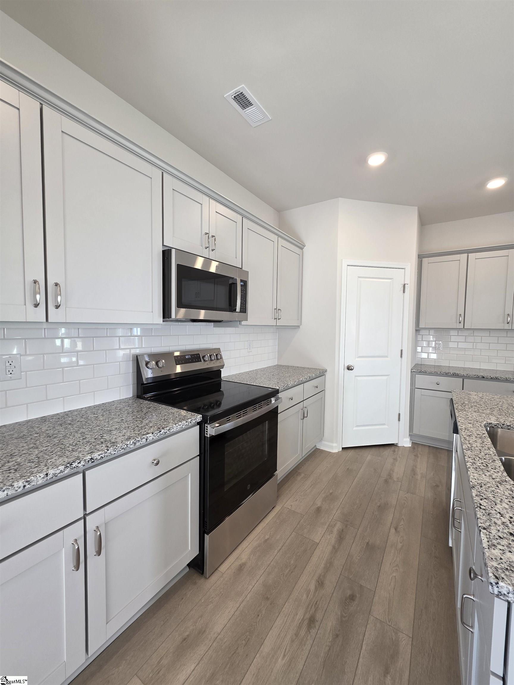 7070 Fairview Falls Drive Chesnee, SC 29323 - Photo 12 of 50