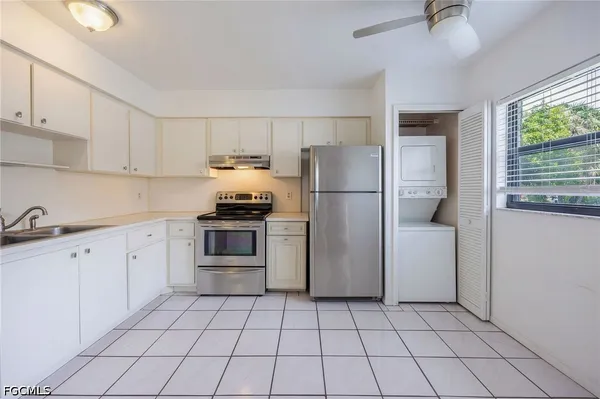 $1,189 | 4777 Orange Grove Boulevard, Unit 6, North Fort Myers, FL 33903
