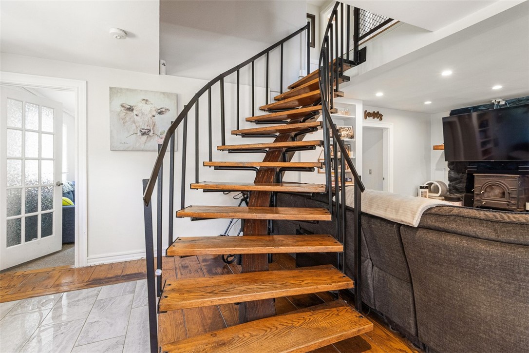 41 Dexter Rock Road Lincoln, RI 02865 - Photo 7 of 43 Main House Stair Case
