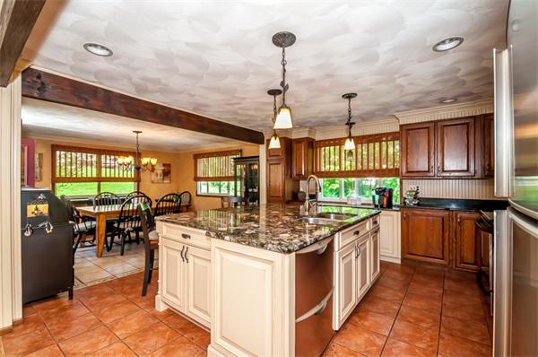 6 Bear Hill Road Billerica, MA 01821 - Photo 4 of 25 Gallery Image 4