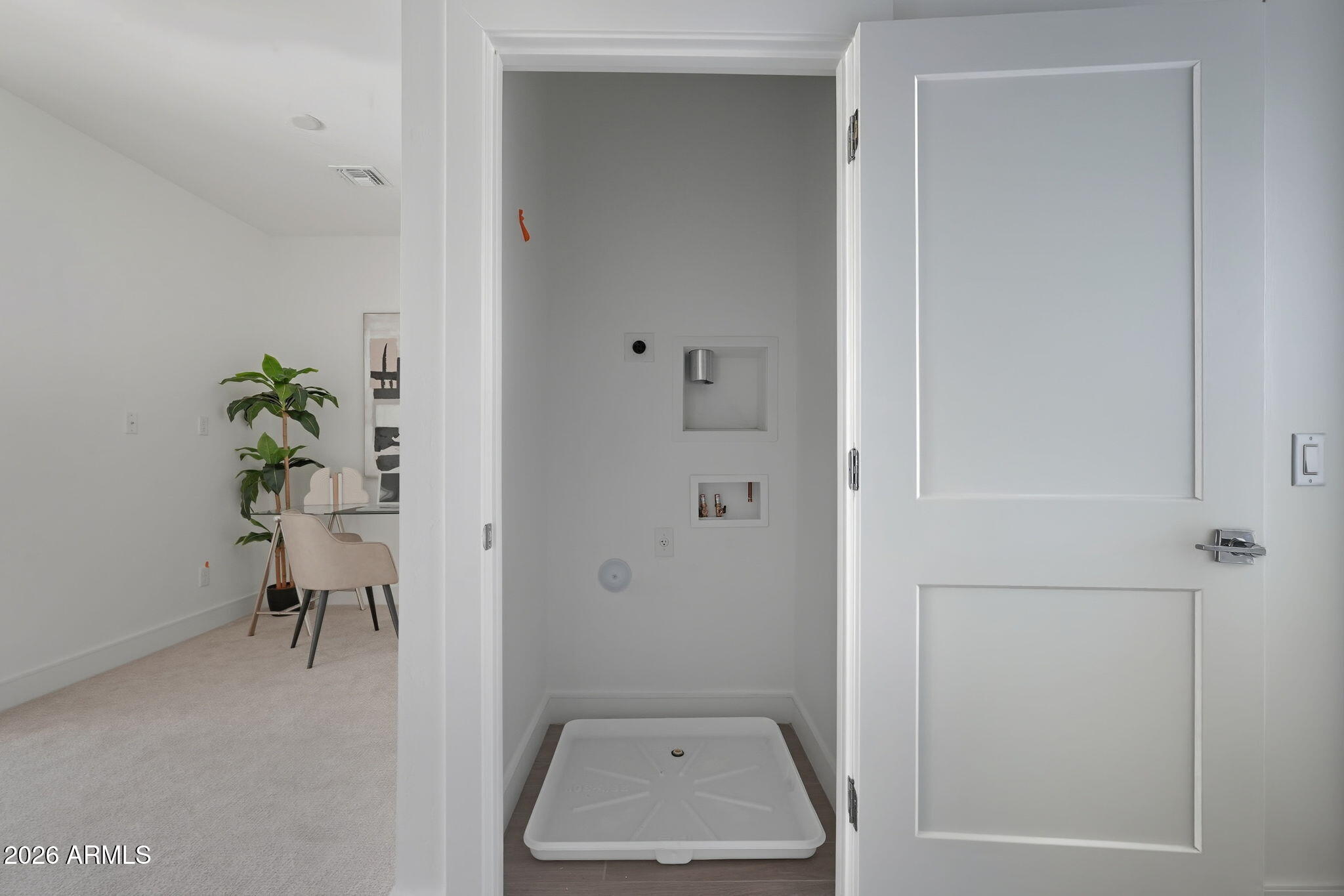 8137 East Brown Road, Unit 101 Mesa, AZ 85207 - Photo 37 of 46 42-web-or-mls-045_ListerPros