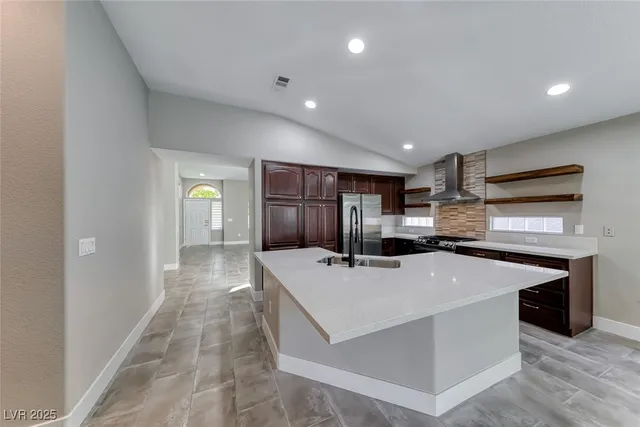 $2,600 | 2401 Flower Spring Street, Las Vegas, NV 89134