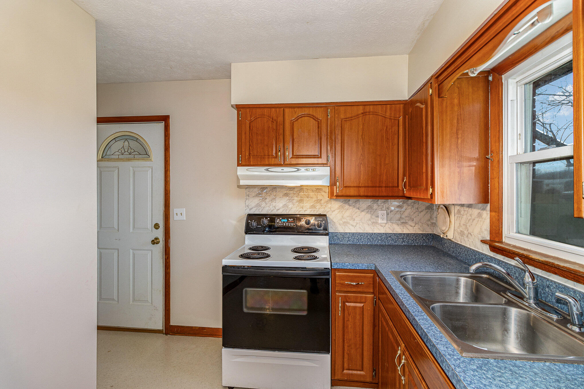 140 Lowe Road Sparta, KY 41086 - Photo 12 of 33 Gallery Image 12