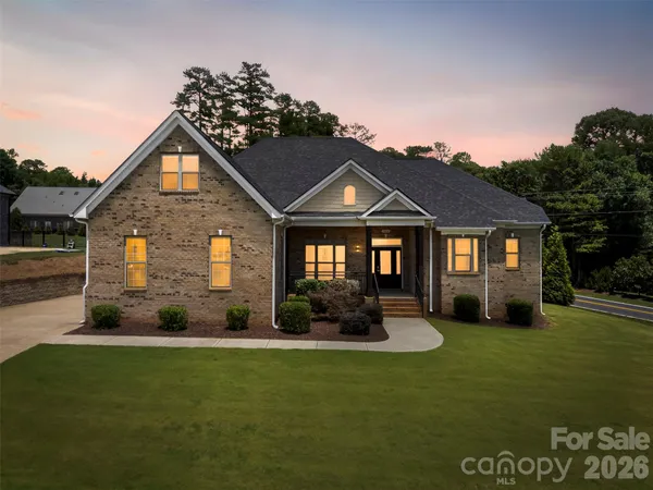 $749,000 | 3000 Applewood Point Lane, Belmont, NC 28012