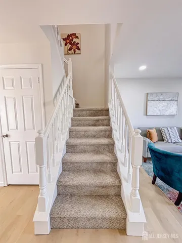 $449,000 | 386 Inwood Court, Unit 386, Somerset, NJ 08873