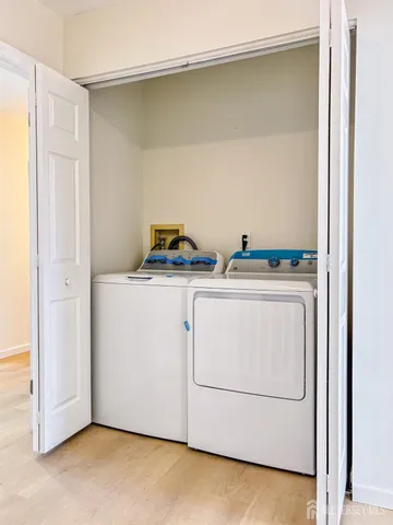 $449,000 | 386 Inwood Court, Unit 386, Somerset, NJ 08873