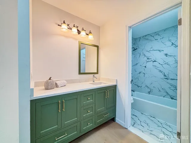 $449,000 | 386 Inwood Court, Unit 386, Somerset, NJ 08873