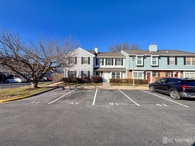 $449,000 | 386 Inwood Court, Unit 386, Somerset, NJ 08873