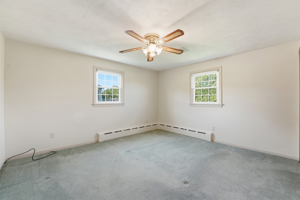 35 Richmond Road Ludlow, MA 01056 - Photo 16 of 41