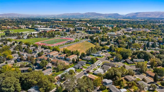 $459,000 | 1809-1811 Regal Street, Ellensburg, WA 98926