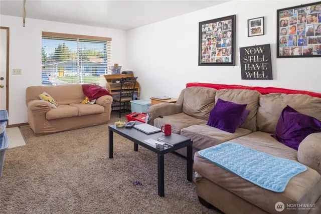 $459,000 | 1809-1811 Regal Street, Ellensburg, WA 98926