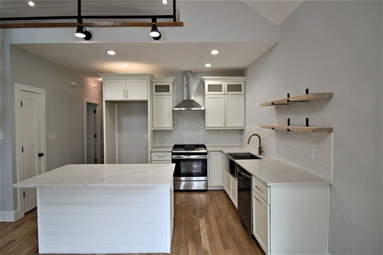 611 South East Street Raleigh, NC 27601 - Photo 5 of 19 Photo 5