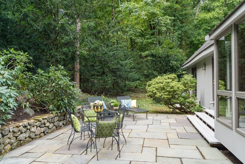 7 Tavern Lane Lexington, MA 02421 - Photo 30 of 35