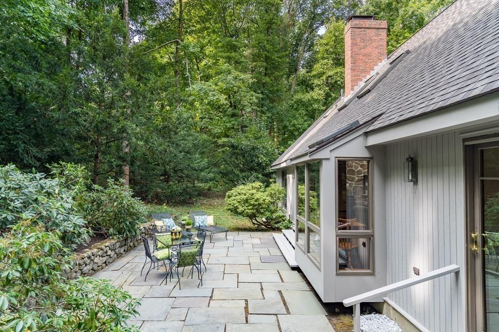 7 Tavern Lane Lexington, MA 02421 - Photo 31 of 35