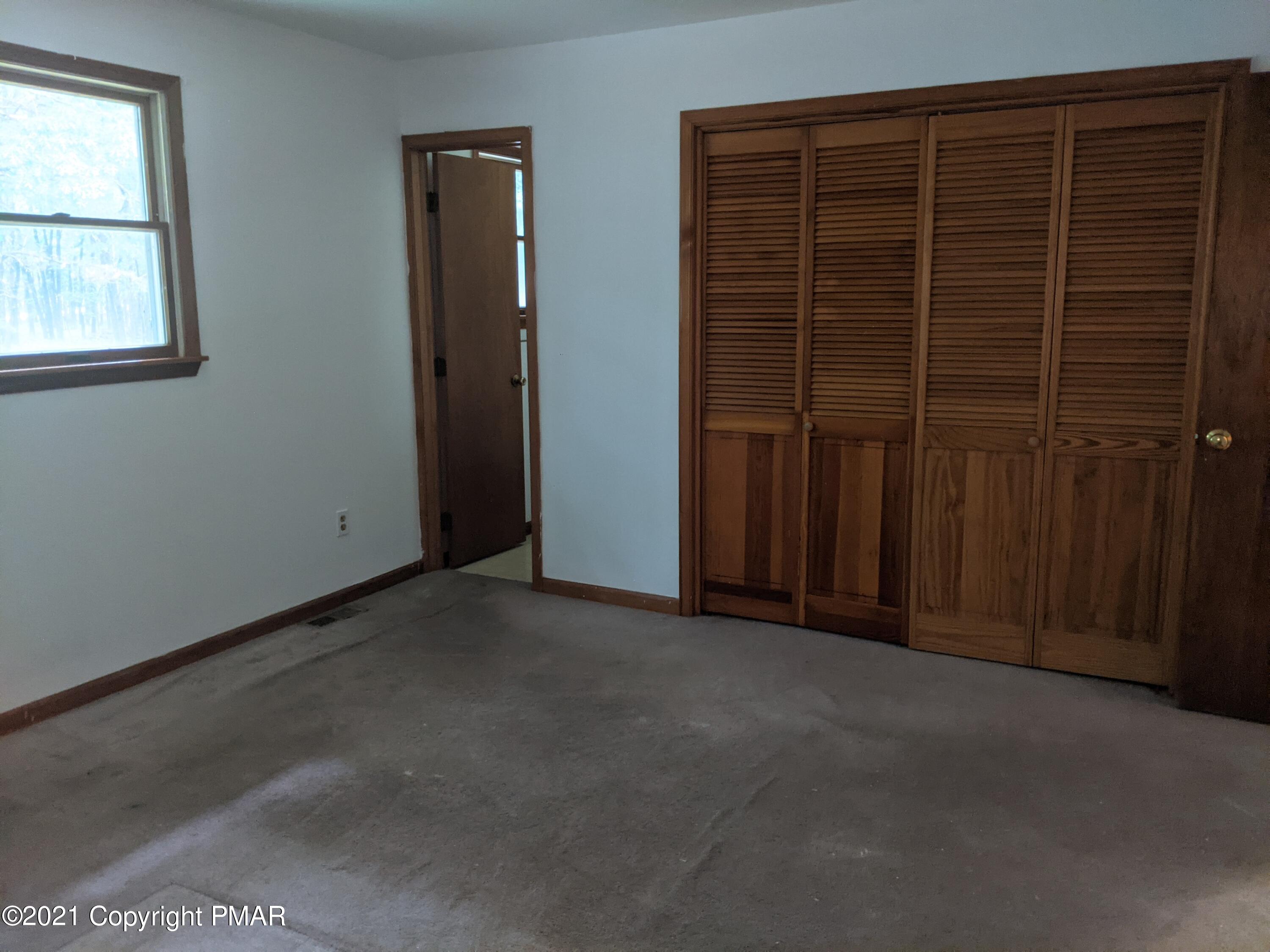 180 Shenkel Road Effort, PA 18330 - Photo 12 of 24