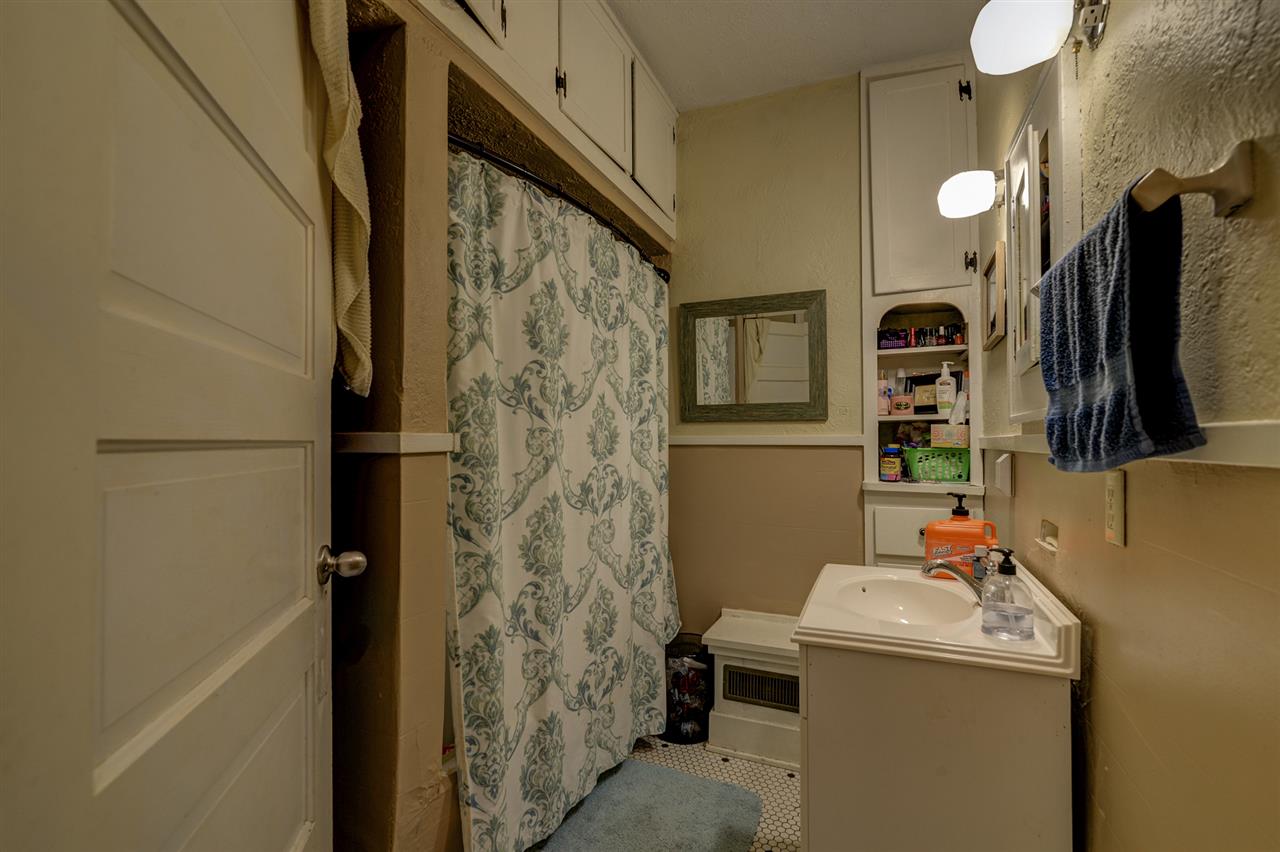 1106 Elm Street Perry, OK 73077 - Photo 11 of 13 Gallery Image 11