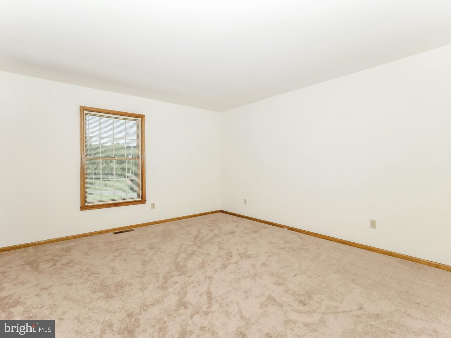 136 Hoffman Road Barto, PA 19504 - Photo 14 of 23 Gallery Image 14