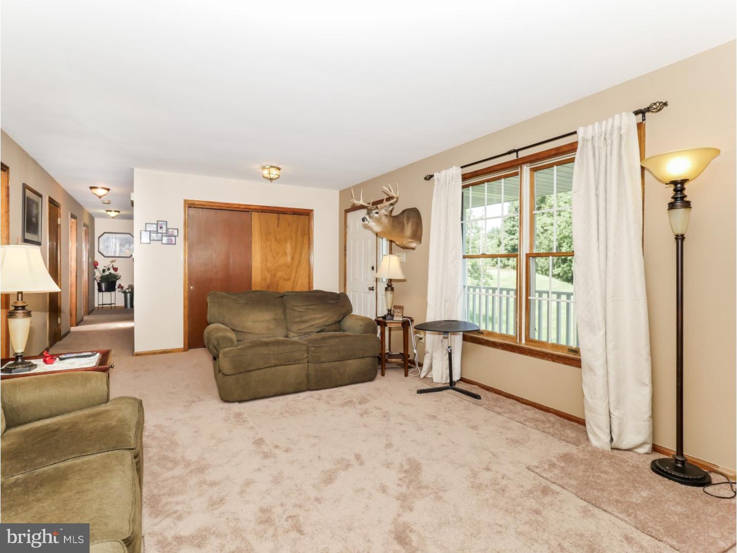 136 Hoffman Road Barto, PA 19504 - Photo 9 of 23 Gallery Image 9