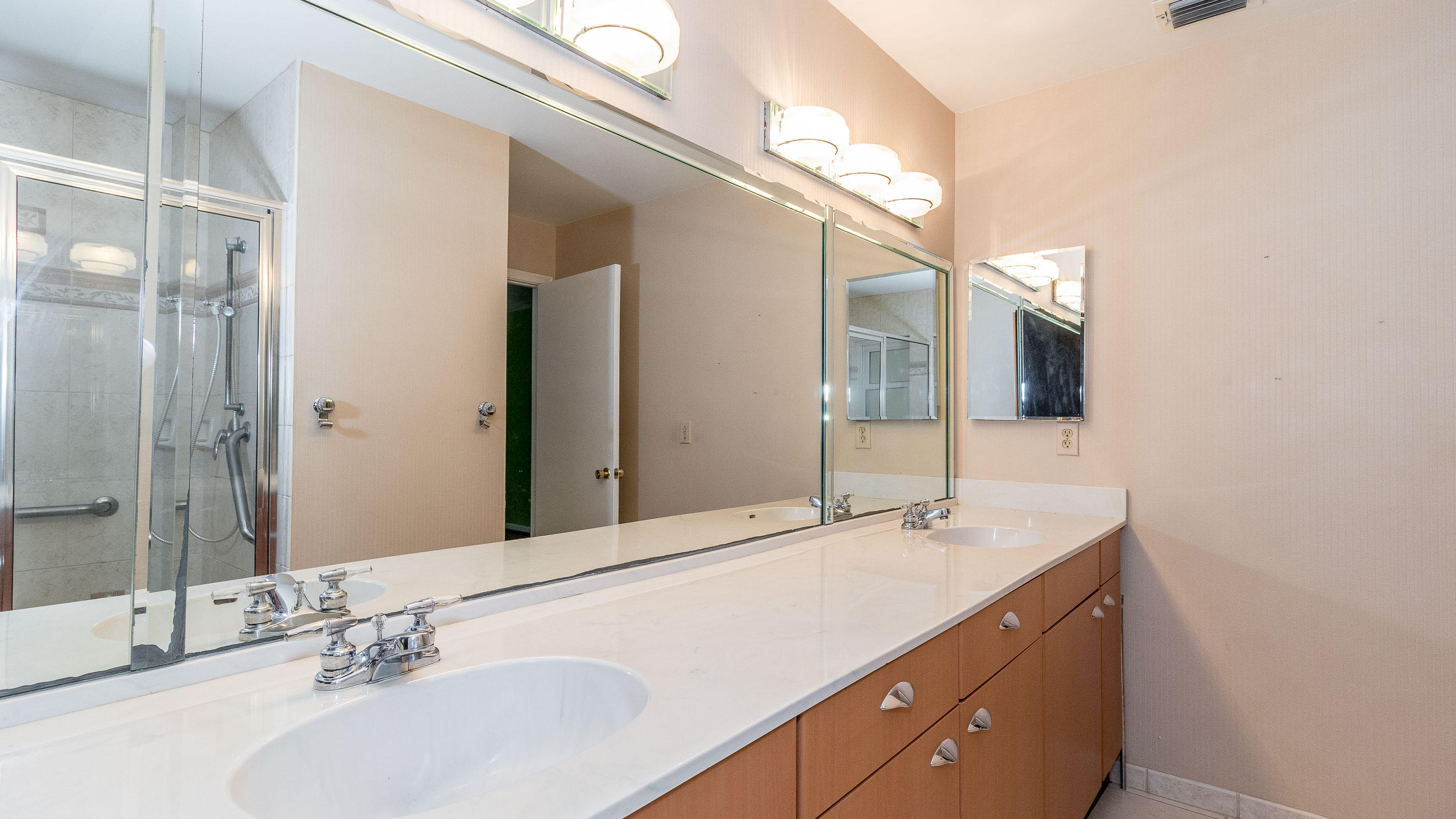9580 El Clair Ranch Road Boynton Beach, FL 33437 - Photo 18 of 26 Master Bath