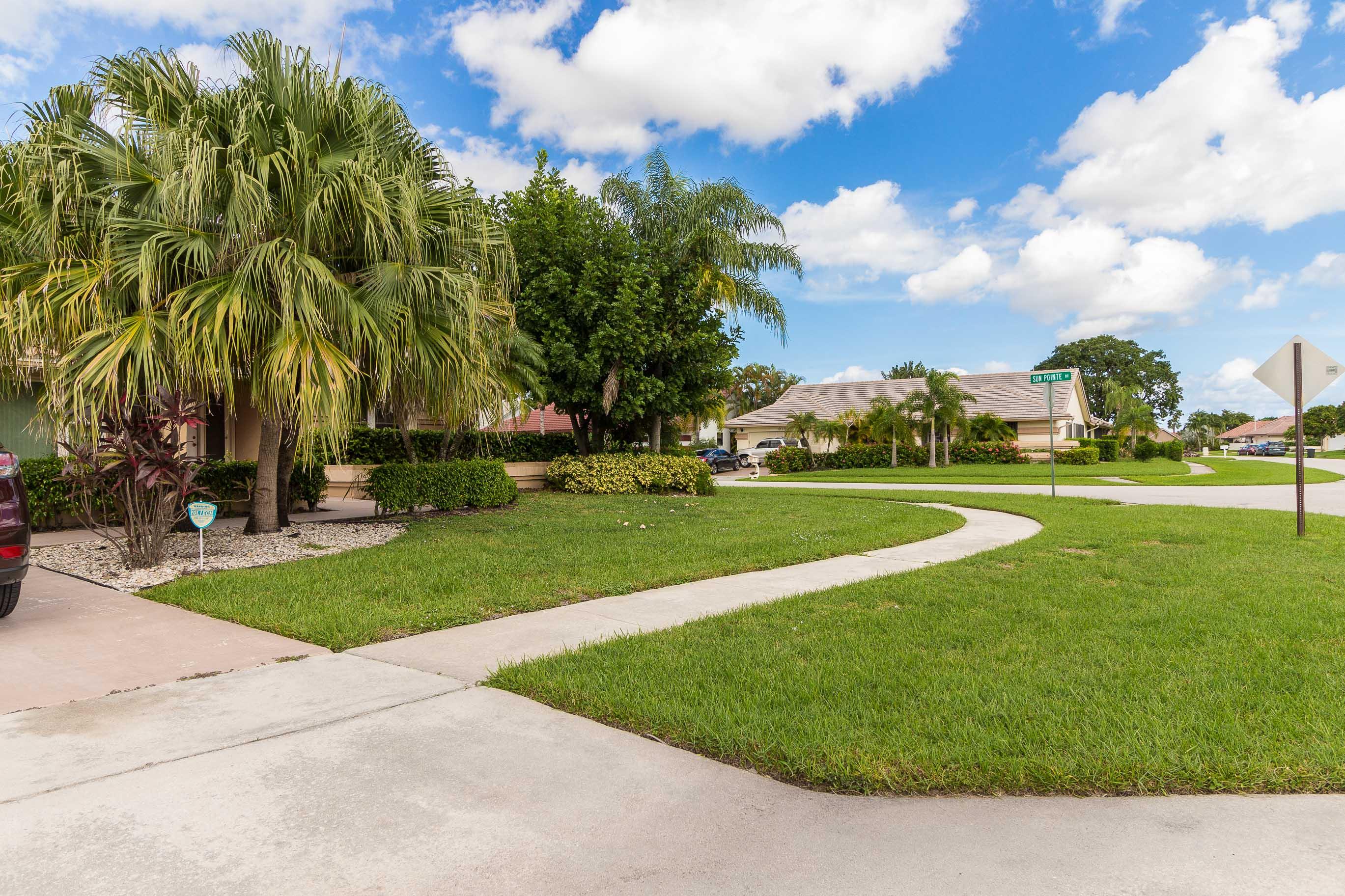 9580 El Clair Ranch Road Boynton Beach, FL 33437 - Photo 6 of 26 Corner Lot