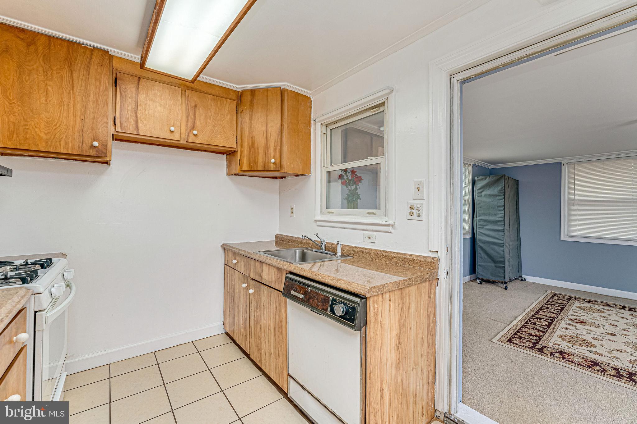 932 Milford Mill Road Baltimore, MD 21208 - Photo 23 of 43 Kitchen